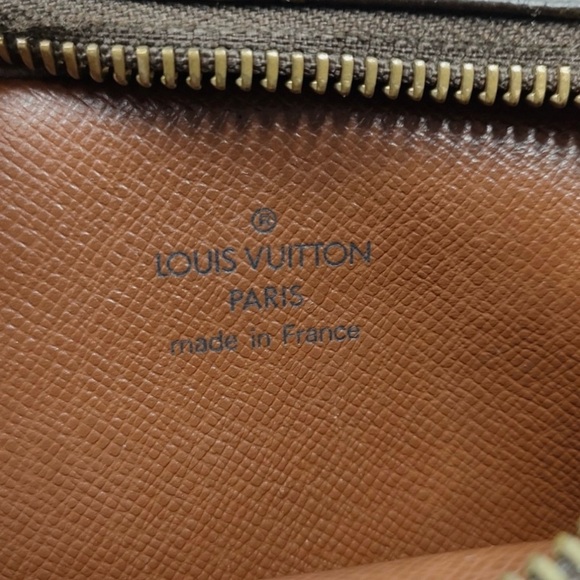 Louis Vuitton Amazone Vintage Crossbody bag 💼 - Picture 5 of 15